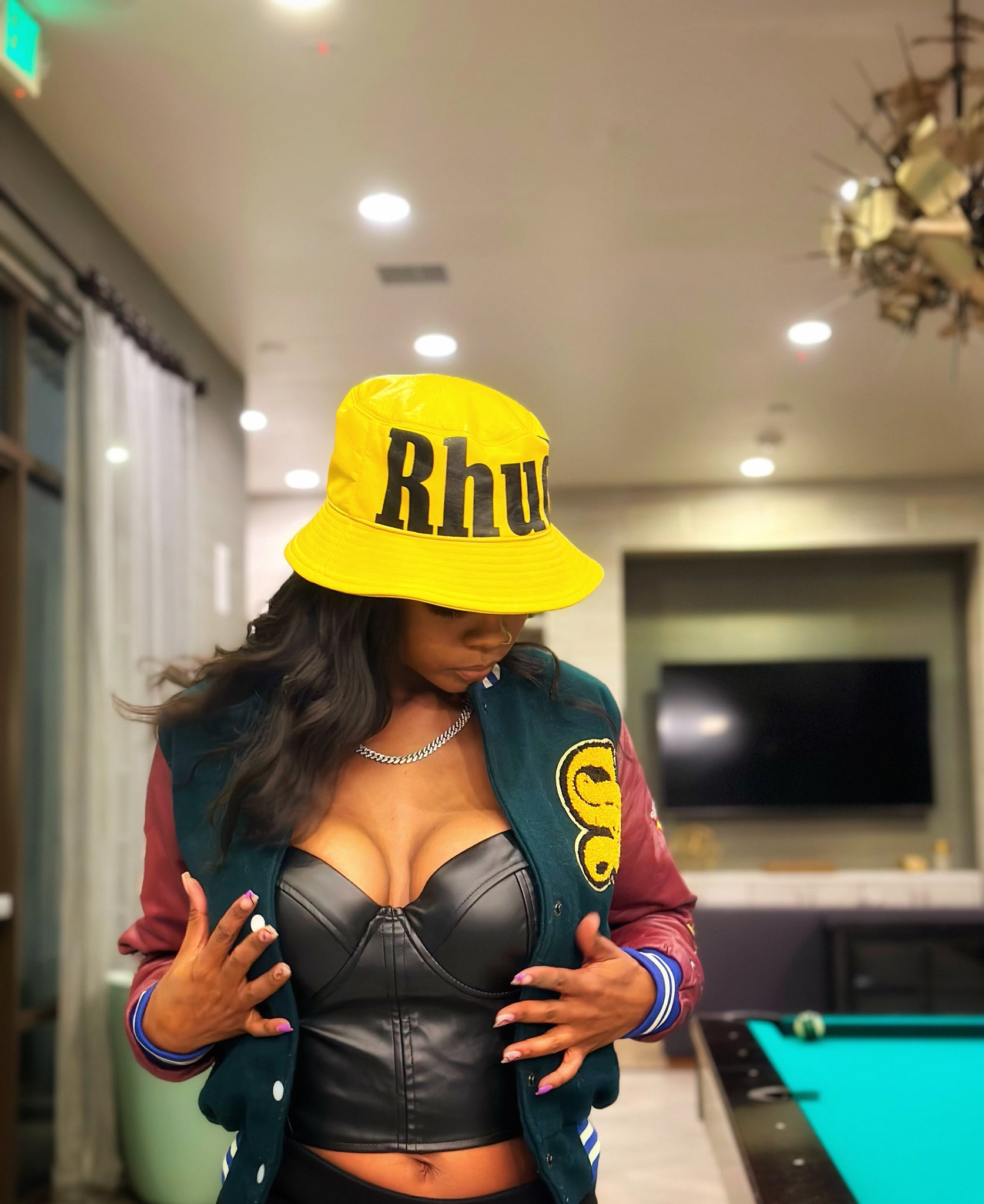 Vintage S.E CHIEFS Cropped LETTERMAN JACKET