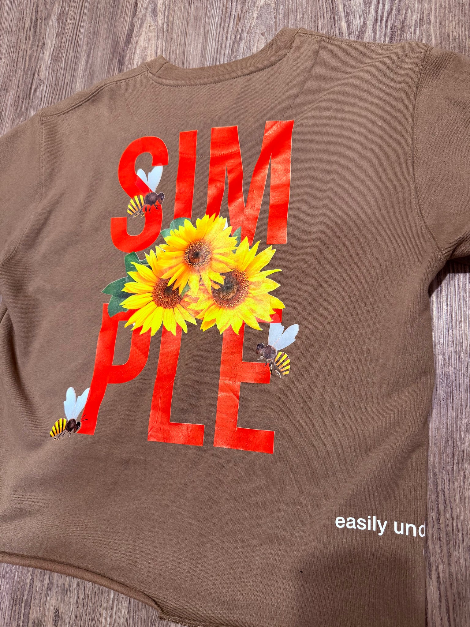 SIMPLE 🌻 THINGS OVERSIZED CROPPED CREWNECK